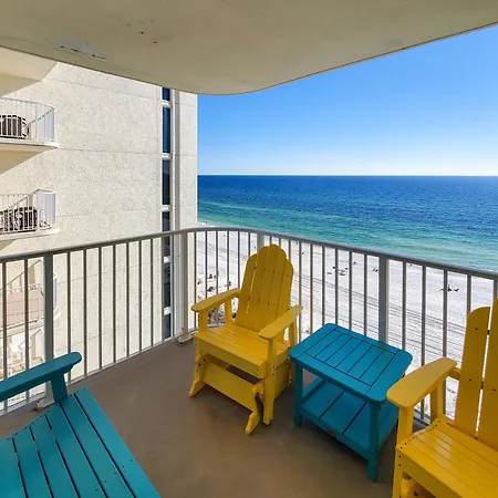 Amazing Views! Newly Listed! Family Friendly Unit! Resort Pools!